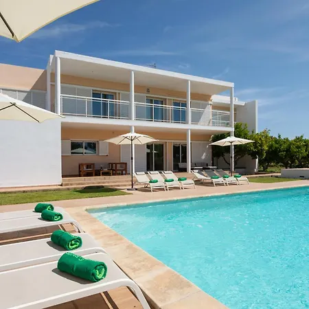 Margarita - Ibiza * Santa Eularia des Riu