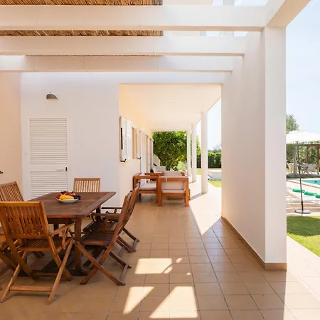 Margarita - Ibiza * Santa Eularia des Riu